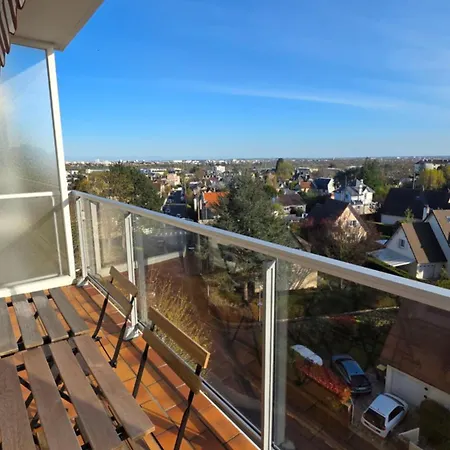 Le Haie Vigne * Кан